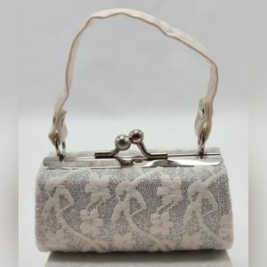 Vintage Style Coin Purse Detailed with Shimmery Silver and White Overlay